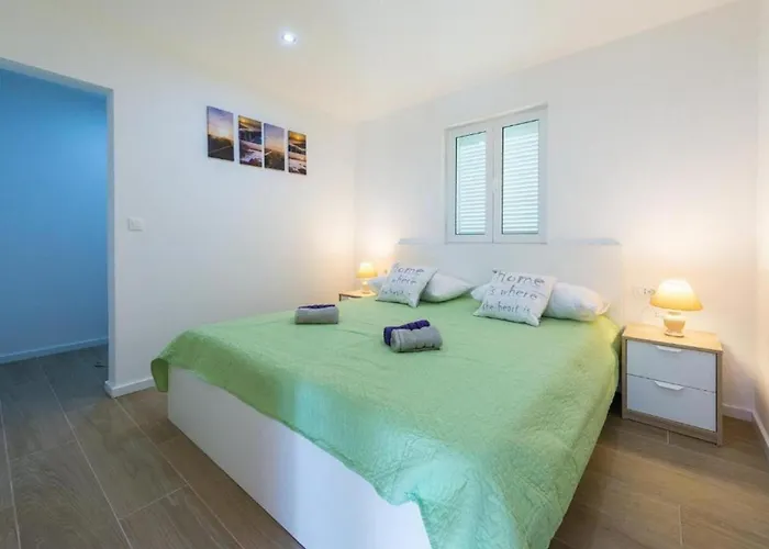 Villa Calming Area With Infinity Pool Babino Polje